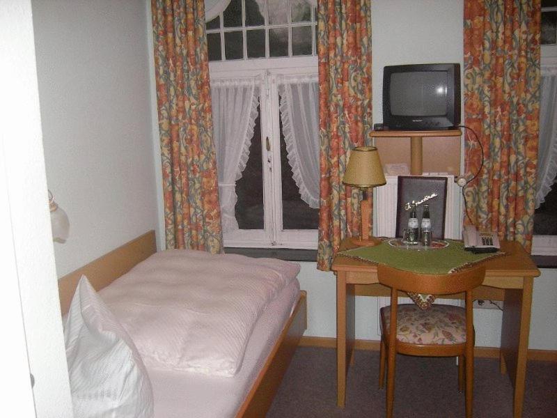 Goldener Apfel Otel Kevelaer Oda fotoğraf